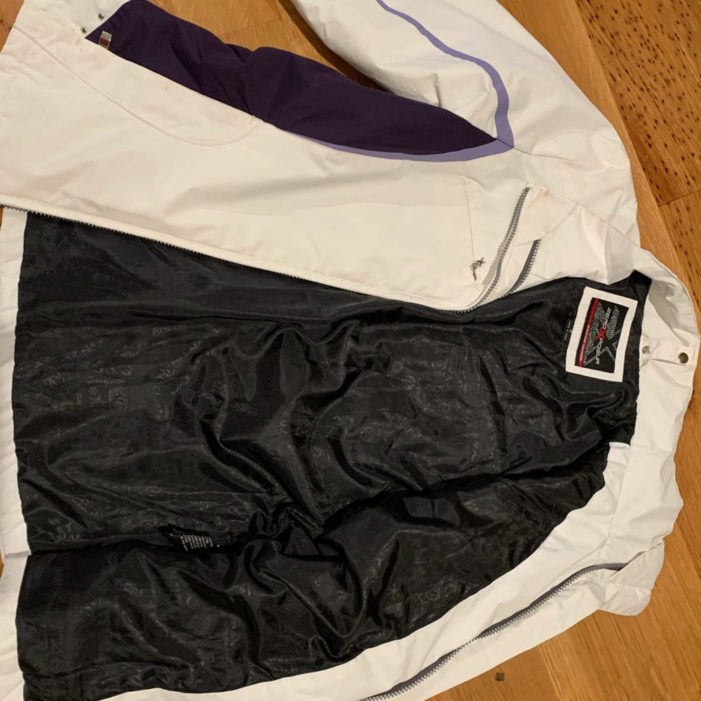 Jacket - Picture 5 of 7